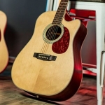 Cort akusztikus gitár Fishman elektronikával, matt natúr