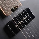 Cort elektromos gitár, Matt Bellamy Signature modell, matt fekete