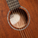 Cort akusztikus gitár elektronikával, cutaway