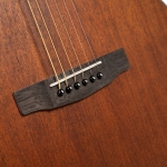 Cort akusztikus gitár elektronikával, cutaway